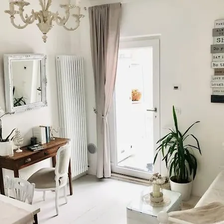 Appartement Ospite Al N 5 *