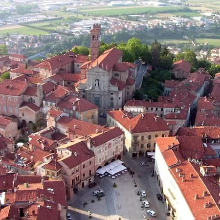 Ospite Al N 5 アパート *